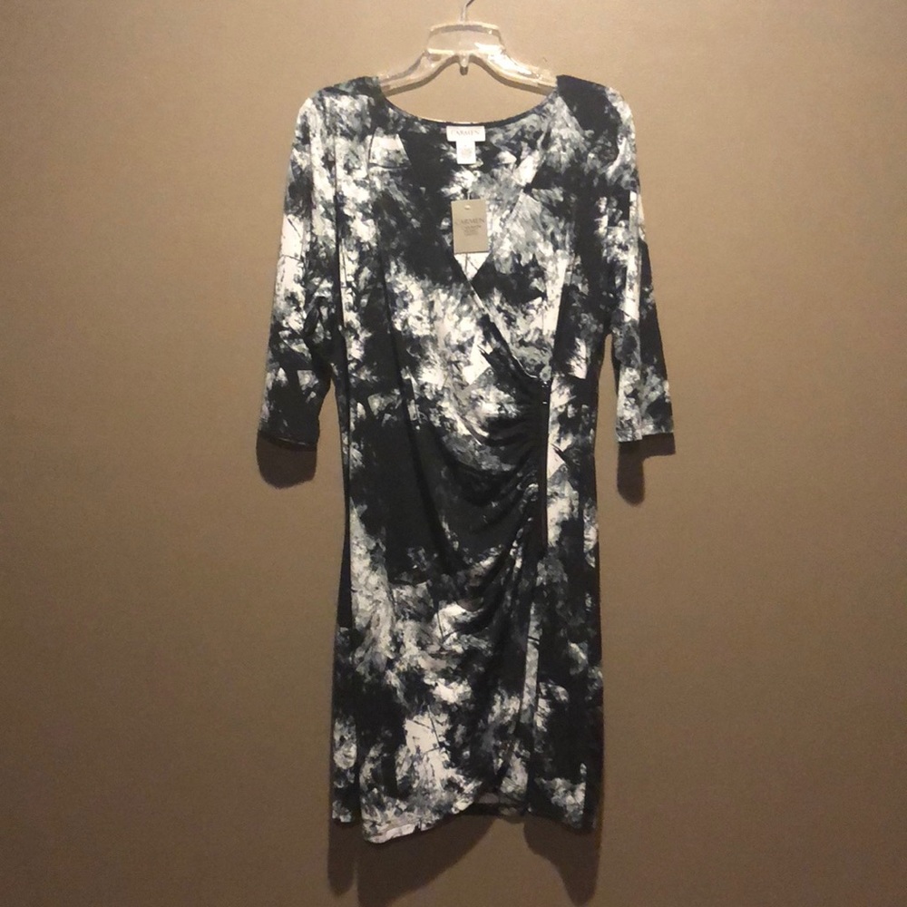 NWT faux wrap dress with zipper detail